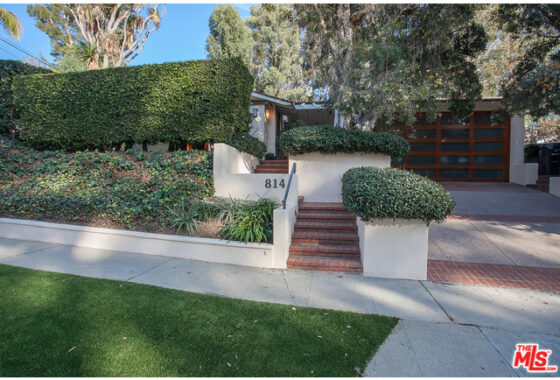 14813446 814 Bienveneda Ave