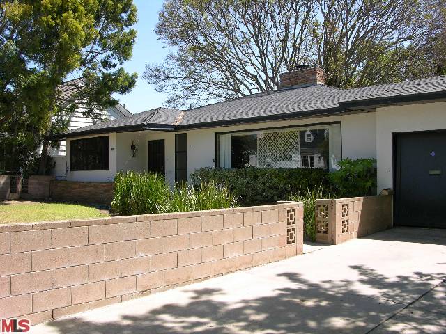 14813469 542 Chapala Dr