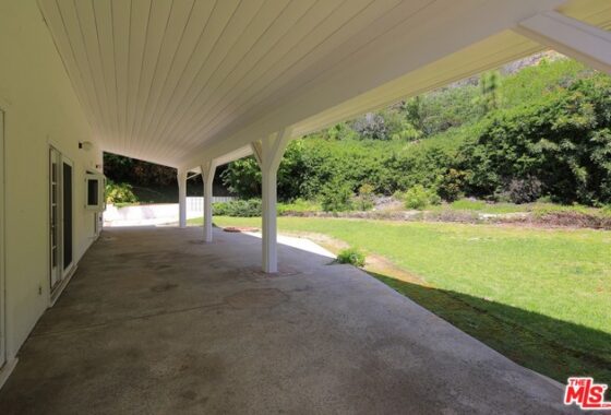 14813506 18025 Sandy Cape Dr