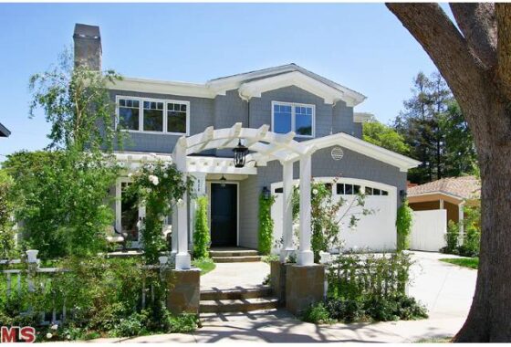 14813517 916 Kagawa St