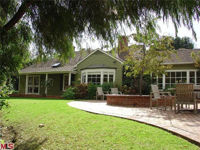 14813519 415 Lombard Ave