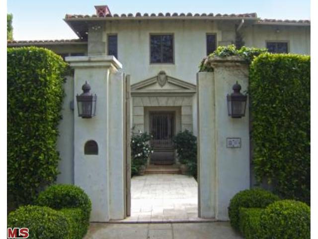 14813544 956 Corsica Dr