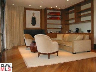 14813551 1111 Bel Air Pl