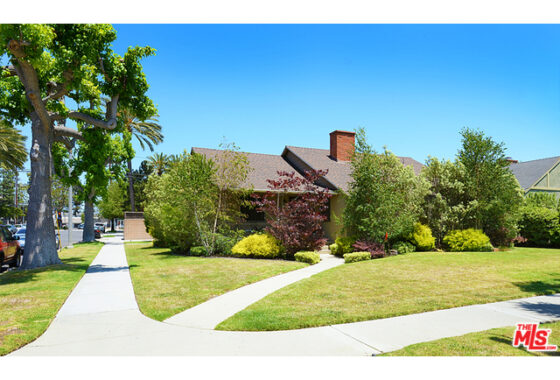 14814383 3200 Corinth Ave