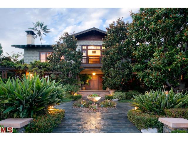 14814386 607 Georgina Ave