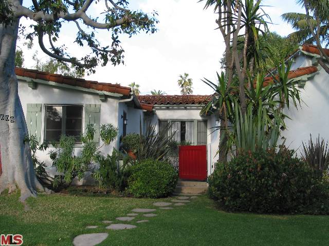 14814397 609 20th St