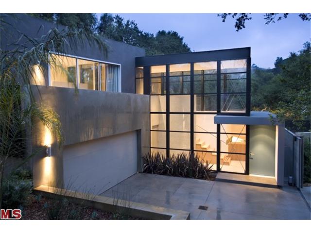 14814441 16517 Las Casas Pl