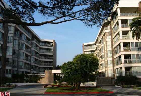 14814576 515 S Ocean Ave 504S