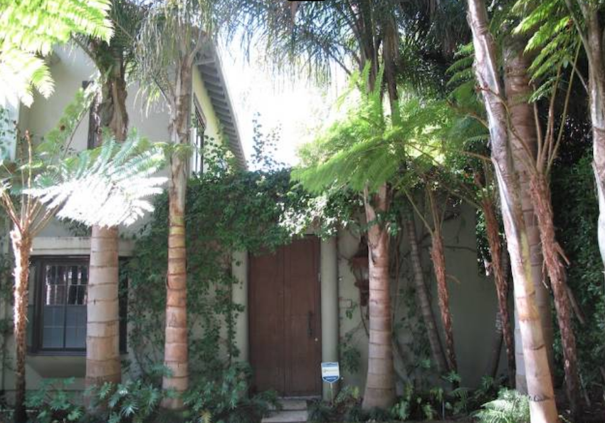 14815497 246 15th Street