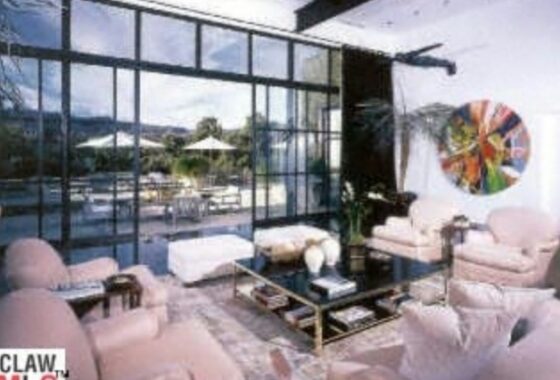 14815565 2121 La Mesa Drive