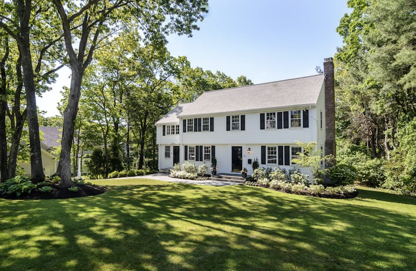 14815571 10 Sturbridge Road