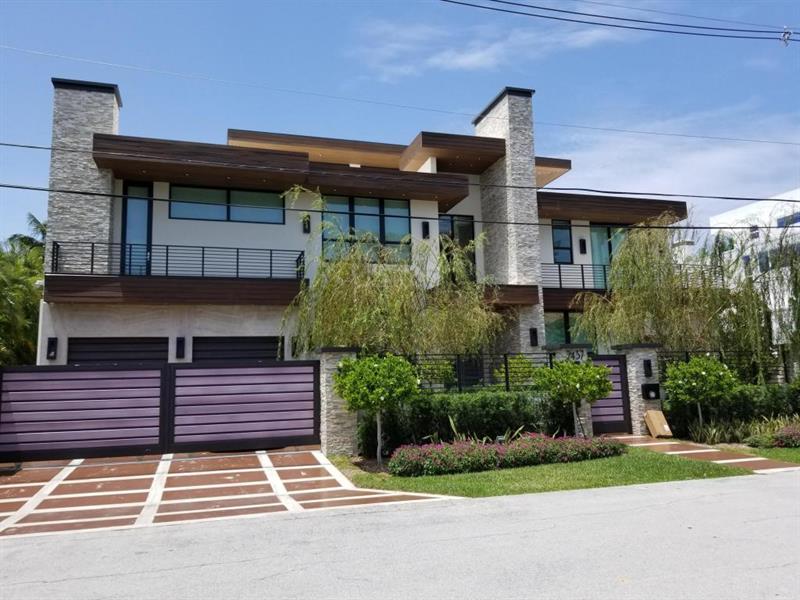 14815677 2437 Delmar Place