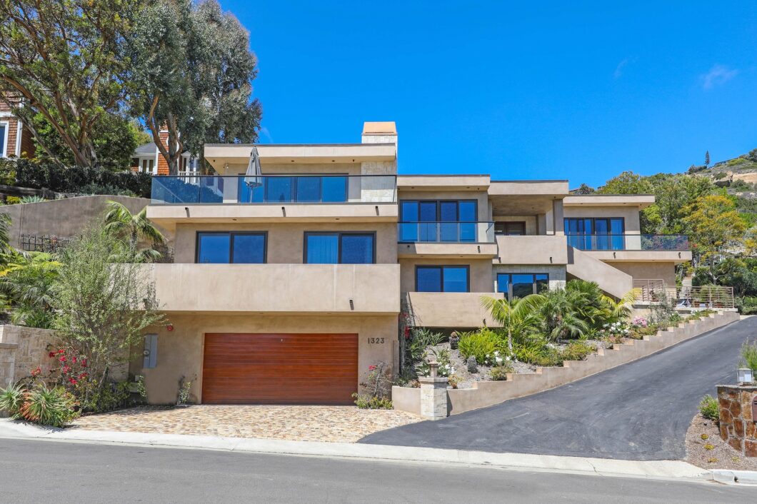 14815837 1323 Morningside Dr