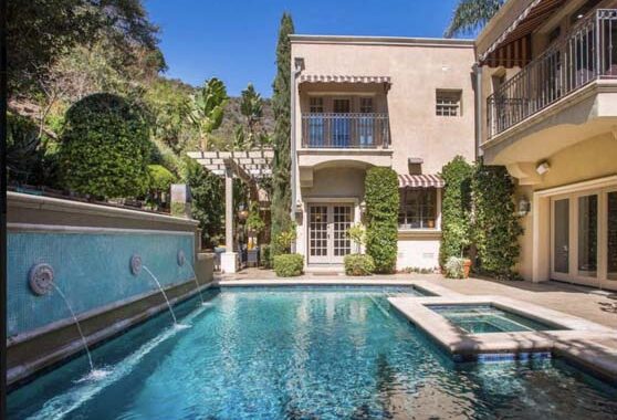 14815847 1454 Benedict Canyon