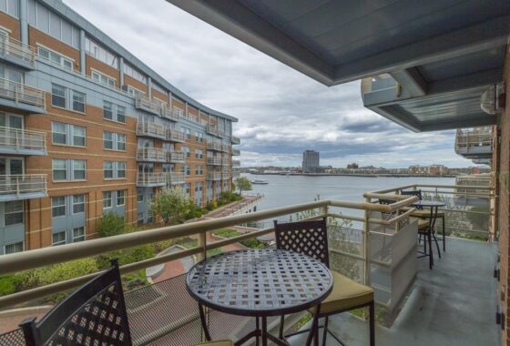 14817289 4 Battery Wharf