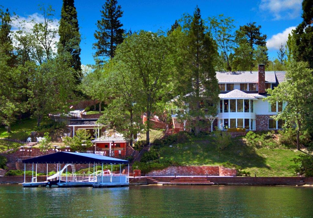 14817293 716 Oak Point