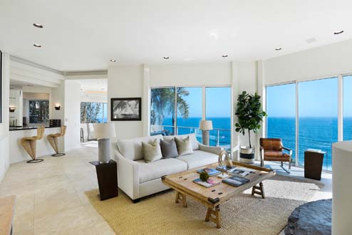 14817797 17804 Castellammare Drive