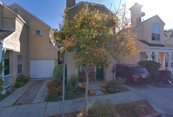 15418C1636712515876 127 Concord Cir