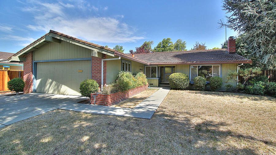 15418C1636712844429 770 Palm Ct