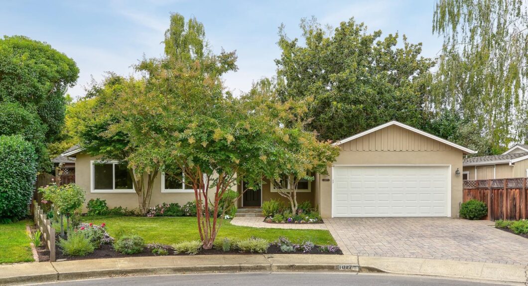 15418C1636963089710 1077 Brighton Place