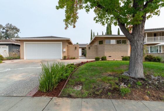 15418C1637026040521 721 Chopin Drive