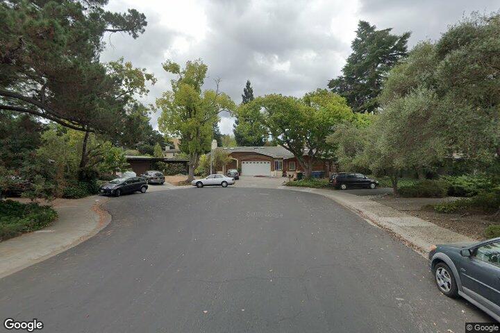 15418C1637042215045 470 Carolina Lane