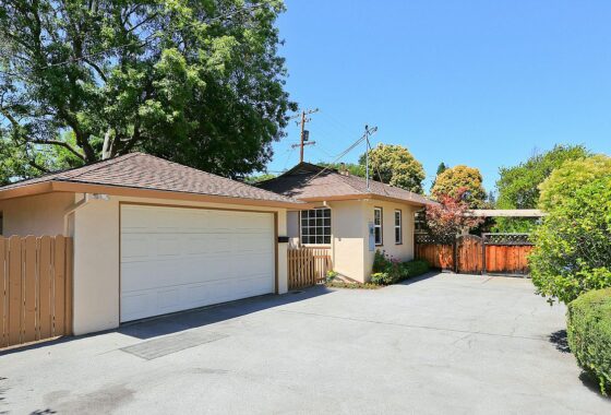 15418C1637049639115 923 Oregon Ave