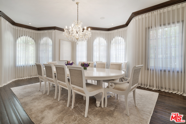 16160C1547175993596 12072 CREST CT