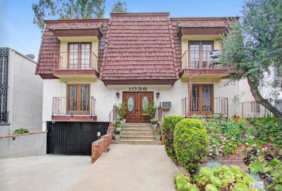 16847C1582834209884 1038 7th Street