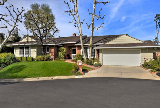 16847C1598905197202 16635 Nanberry Road