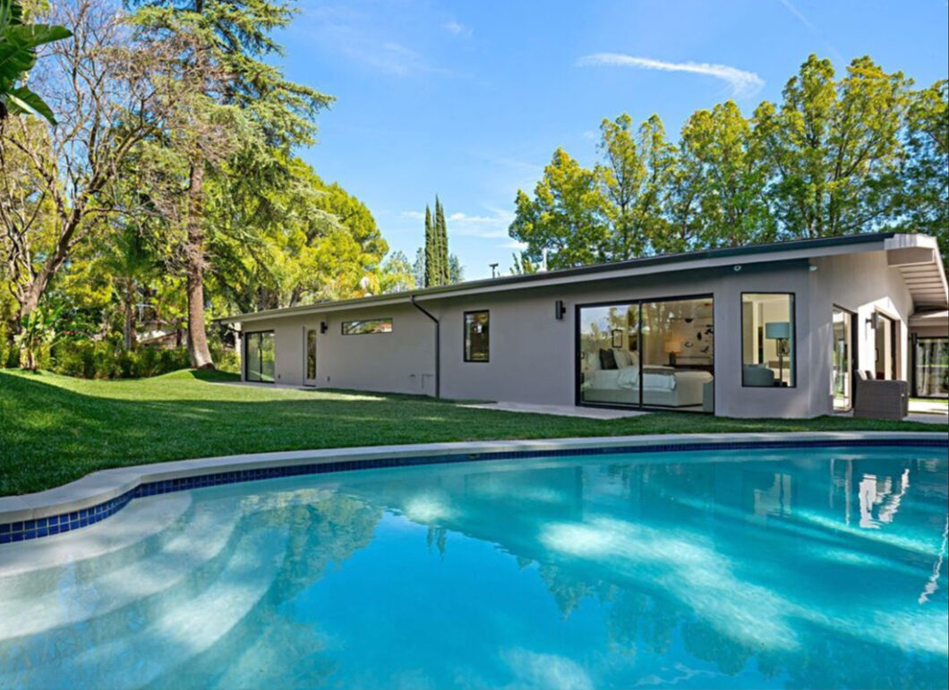 16847C1598996434617 16521 Park Lane Circle