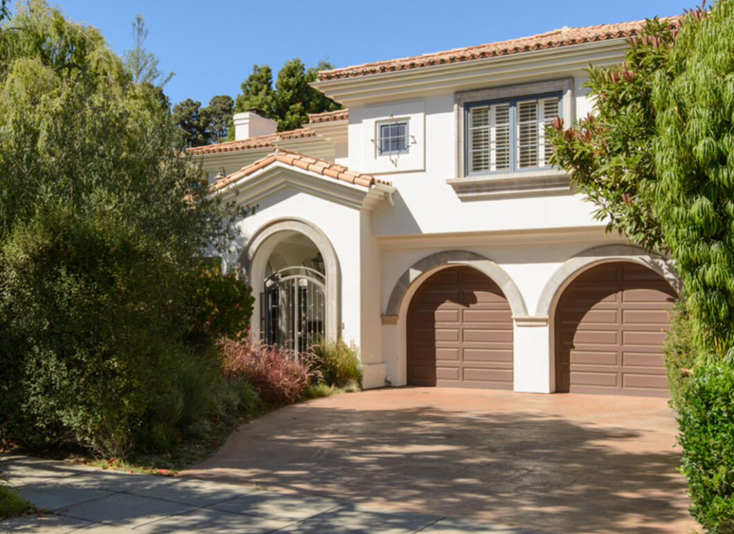 16847C1599169067165 721 23rd Street