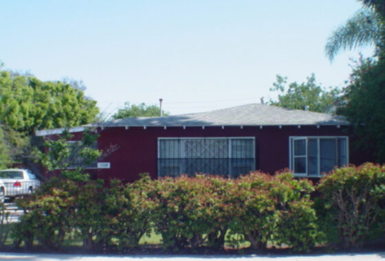 16847C1599172532365 1328 Preston Way
