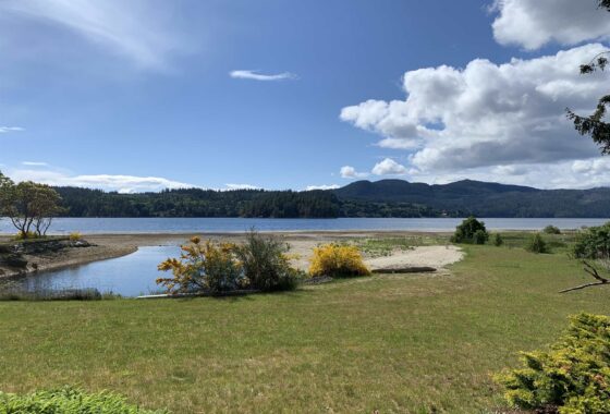 17458C1640633446068 6219 Sechelt Inlet Road
