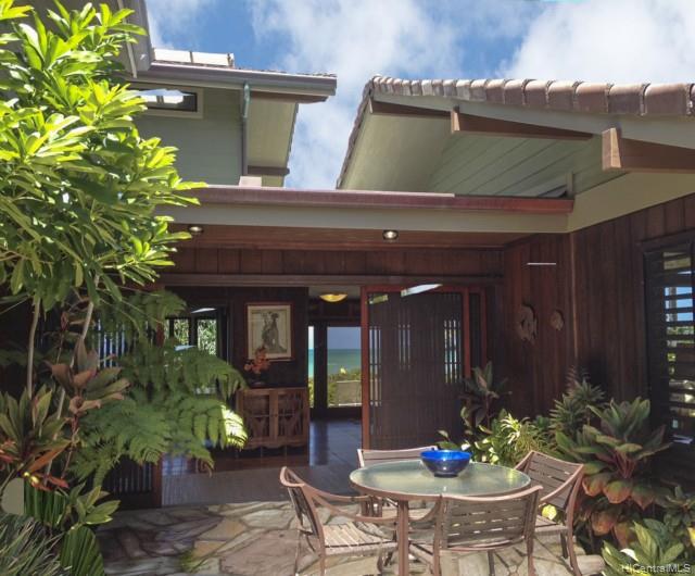 18319C1560302325588 838 N Kalaheo Ave F
