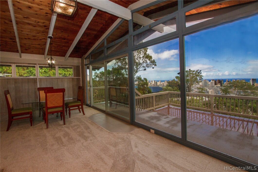 18319C1713231567031 2370 Aina Lani Place
