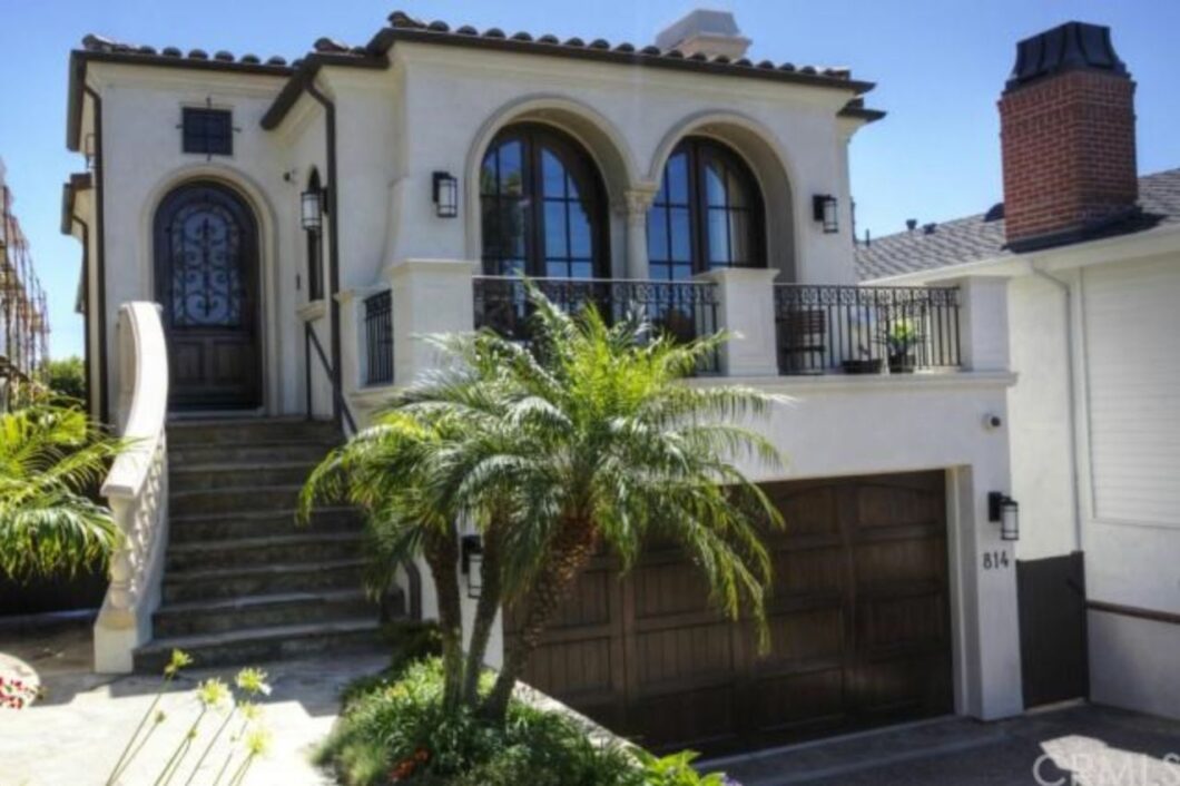 18390C1567054734098 814 1st St