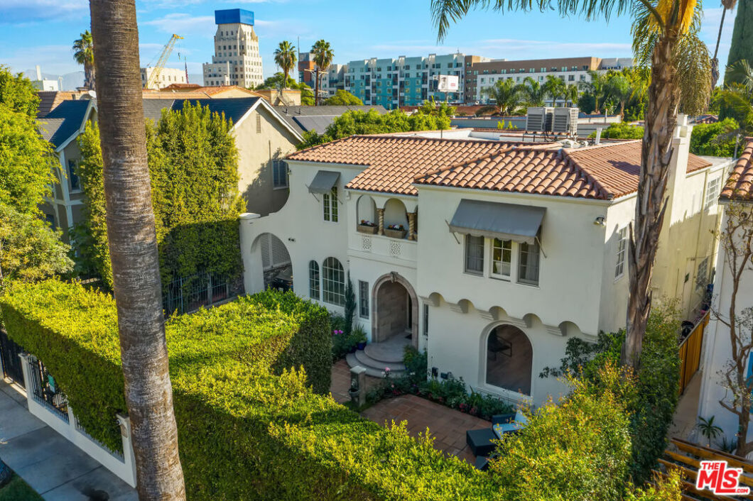 18806C1611535144909 748 S Cloverdale Ave