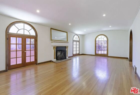 18806C1661217064374 1232 Westchester Pl