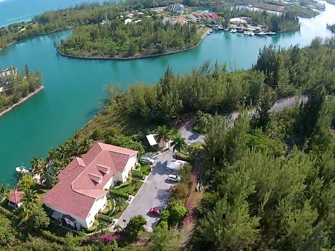 19193C1623863813225 Beautiful Canalfront Condo at Channel Bay Club