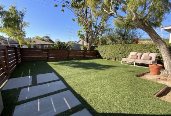 20286C1688672853910 715 W Oak Ave