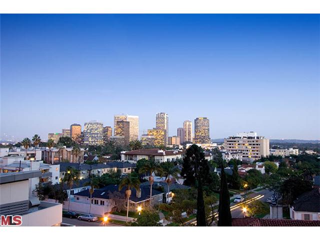 20400C1548390112304 10430 Wilshire