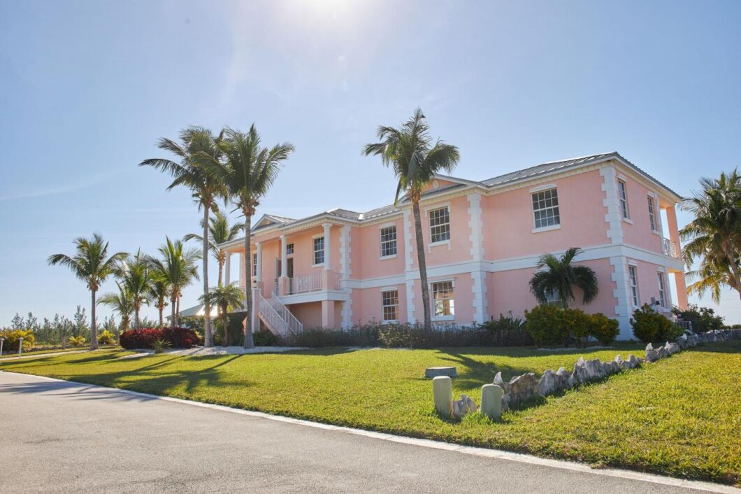 21820C1671719625165 83 Poinciana Home