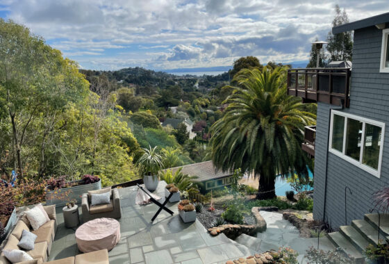 21832C1616450683346 250 Seaview Dr