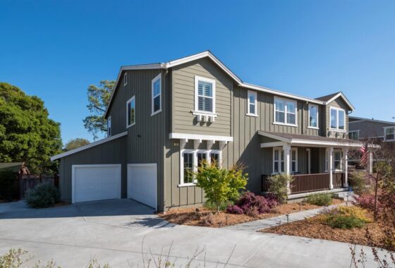 21832C1635358992120 22 Rose Stone Way