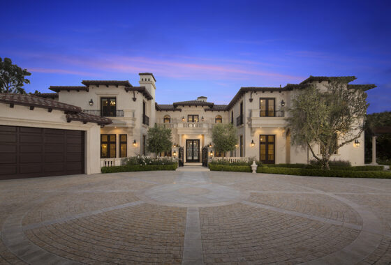 22474C1683913959509 3100 Benedict Canyon Drive