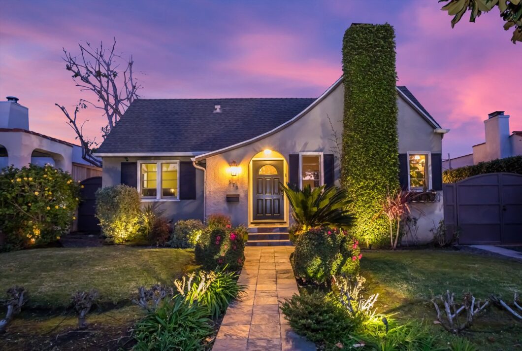 23621C1597784099687 570 N. Irving Blvd