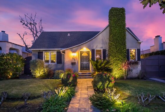 23621C1597784099687 570 N. Irving Blvd