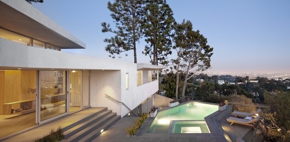 23621C1620941694903 3231 Deronda Drive