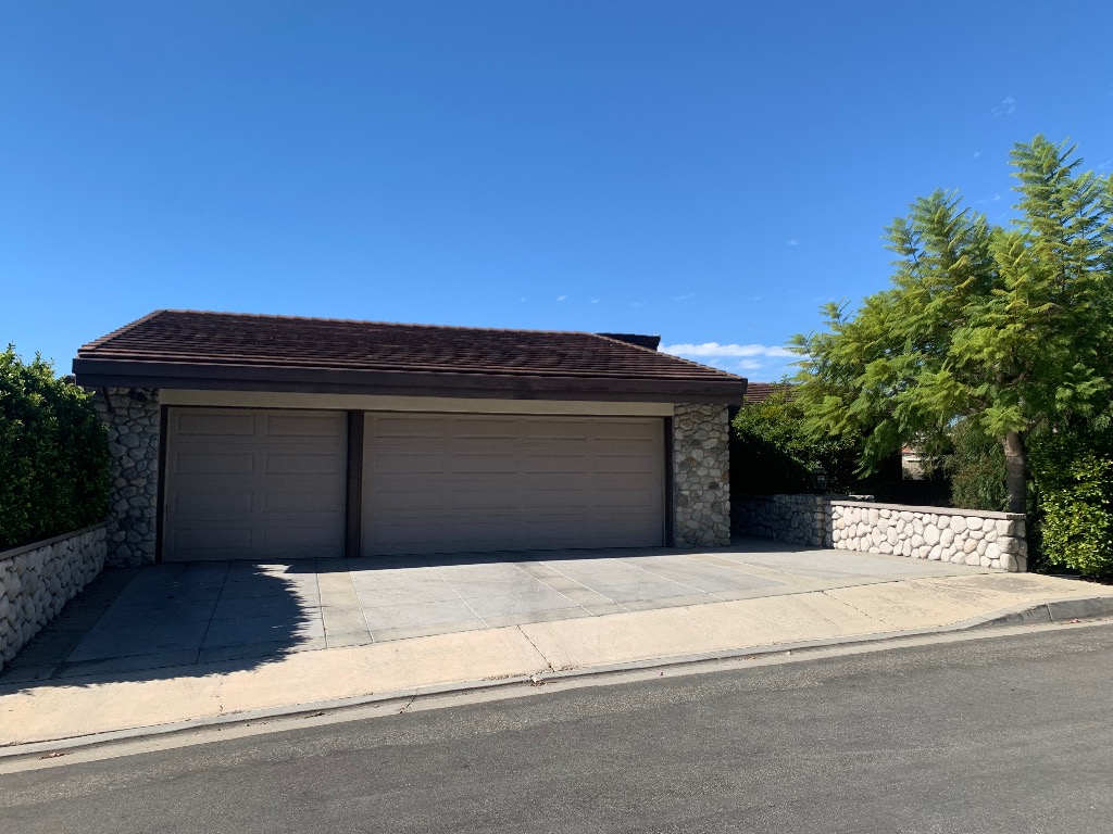 23630C1666558464800 1980 San Remo Drive
